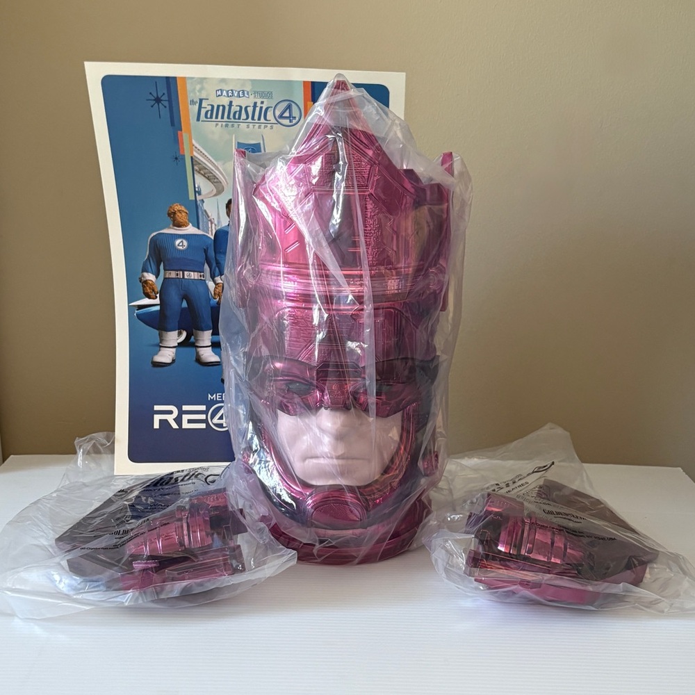 Galactus Helmet Popcorn Bucket w/ F4 Poster